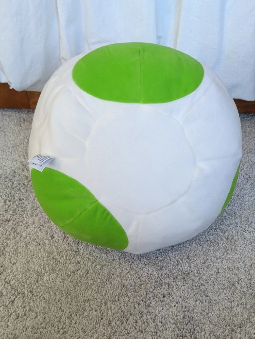 Super Mario Club Mochi Mochi Yoshi Egg Plush